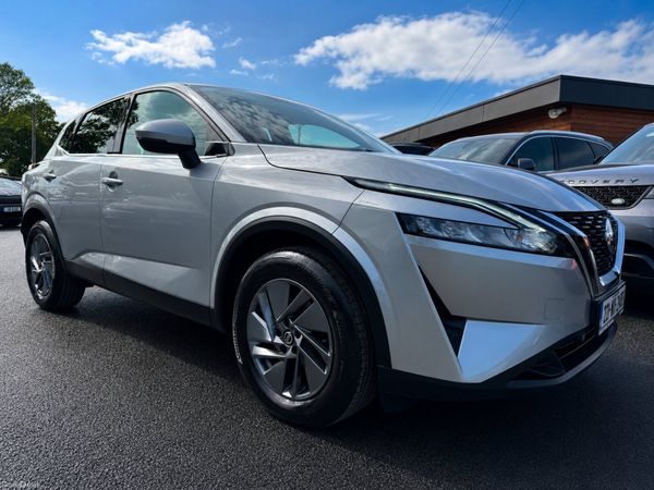 Nissan Qashqai MPV, Petrol, 2022, Grey