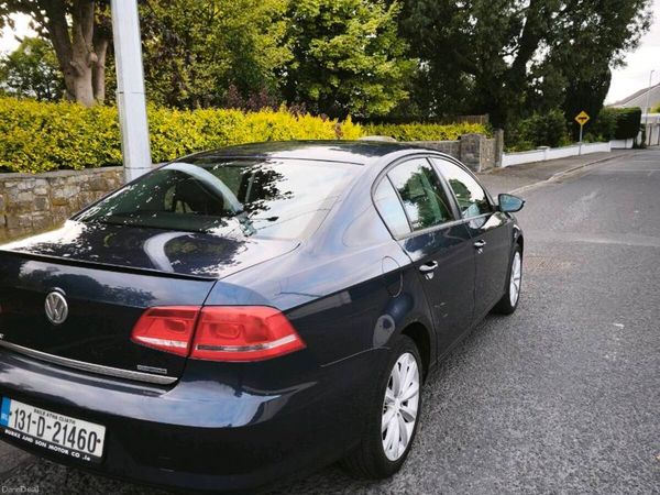 Volkswagen Passat Saloon, Diesel, 2013, Blue