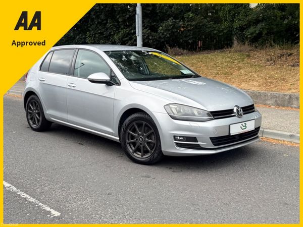 Volkswagen Golf Hatchback, Petrol, 2016, White