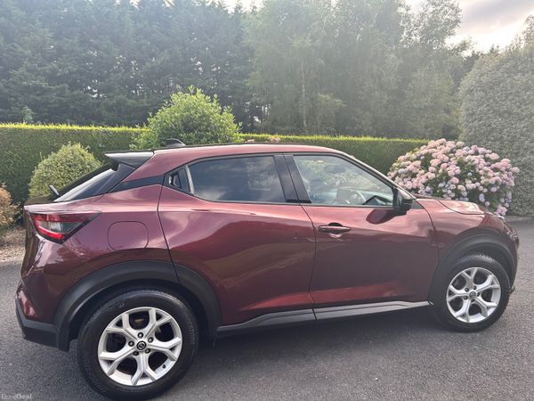 Nissan Juke SUV, Petrol, 2021, Red