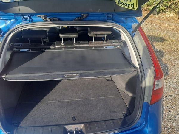 Hyundai i30 Estate, Diesel, 2010, Blue