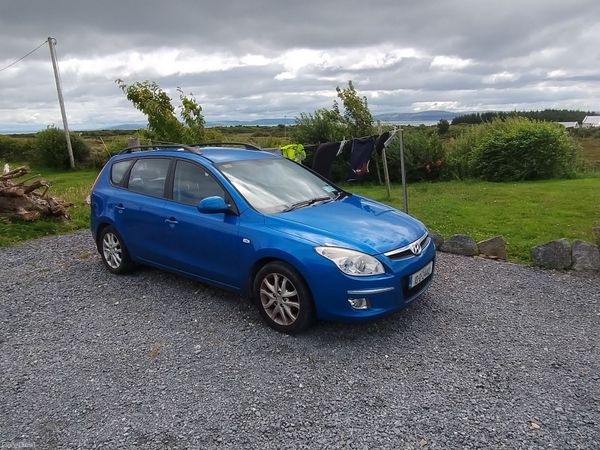 Hyundai i30 Estate, Diesel, 2010, Blue