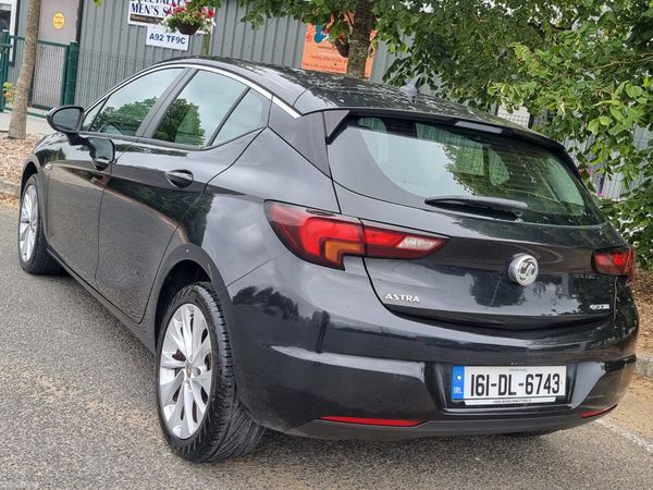 Vauxhall Astra Hatchback, Diesel, 2016, Black