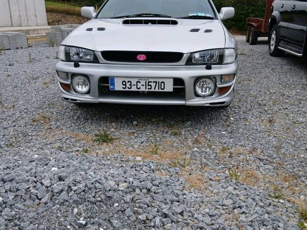 Subaru Impreza Saloon, Petrol, 1993, Silver