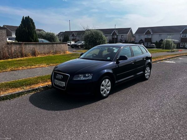 Audi A3 Hatchback, Diesel, 2010, Blue