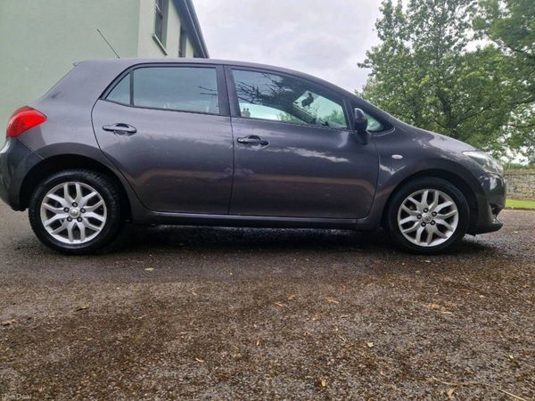 Toyota Auris Hatchback, Diesel, 2008, Grey