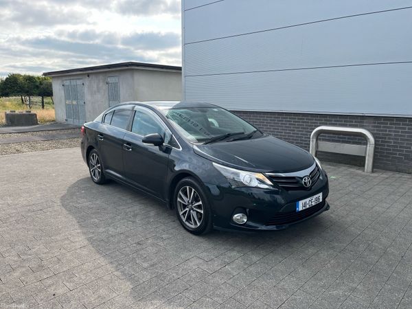 Toyota Avensis Saloon, Diesel, 2014, Grey