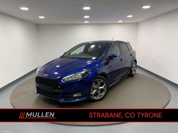 Ford Focus Hatchback, Diesel, 2017, Blue