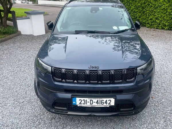 Jeep Compass SUV, Petrol Hybrid, 2023, Blue