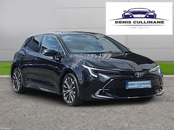 Toyota Corolla Hatchback, Petrol Hybrid, 2021, Black
