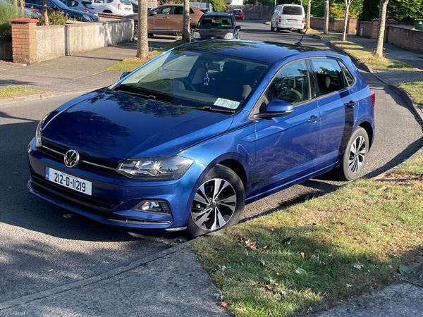 Volkswagen Polo Hatchback, Petrol, 2021, Blue