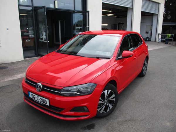 Volkswagen Polo Hatchback, Petrol, 2019, Red