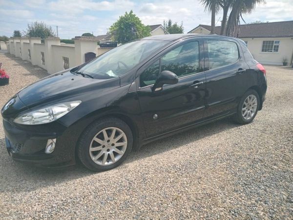 Peugeot 308 Hatchback, Diesel, 2011, Black
