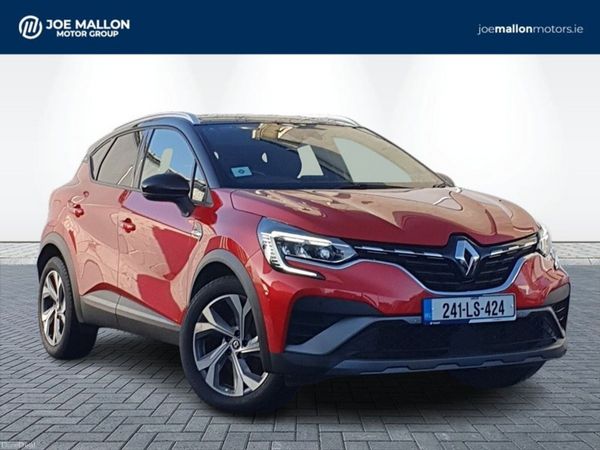 Renault Captur Hatchback, Petrol, 2024, Red