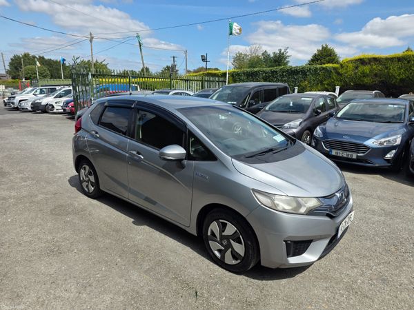 Honda Fit Hatchback, Petrol Hybrid, 2014, Grey