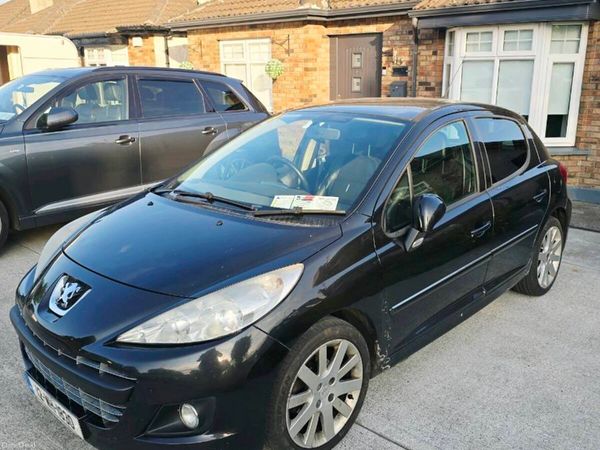 Peugeot 207 Hatchback, Diesel, 2012, Black