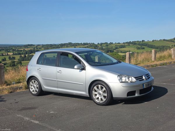 Volkswagen Golf Hatchback, Petrol, 2005, Silver