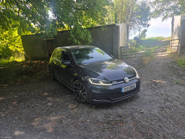 Volkswagen Golf Hatchback, Diesel, 2017, Black