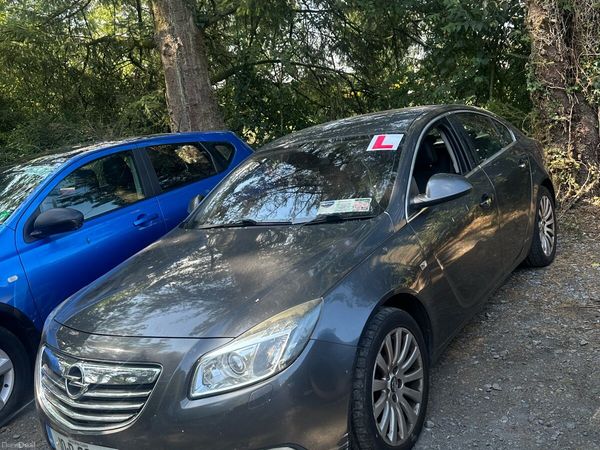 Opel Insignia Hatchback, Diesel, 2010, Grey