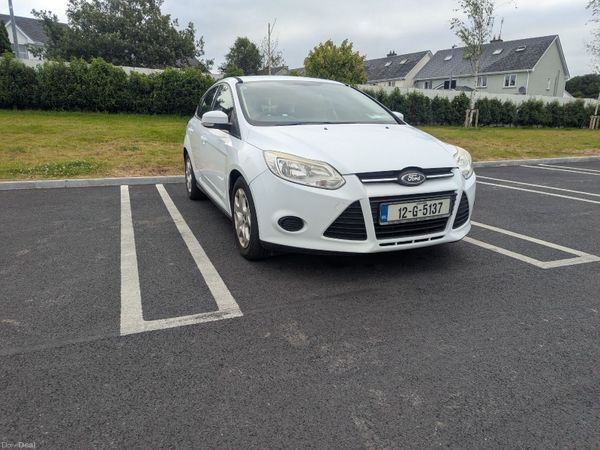 Ford Focus Hatchback, Diesel, 2012, White