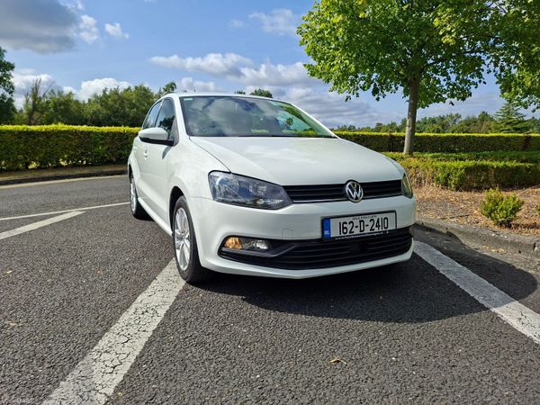 Volkswagen Polo Hatchback, Petrol, 2016, White