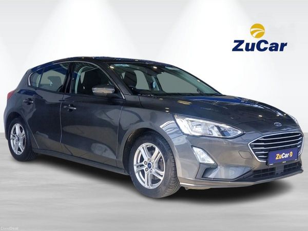 Ford Focus Hatchback, Petrol, 2019, Grey