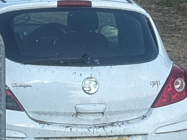 Vauxhall Corsa MPV, Diesel, 2014, White