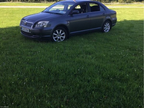 Toyota Avensis Saloon, Petrol, 2006, Grey