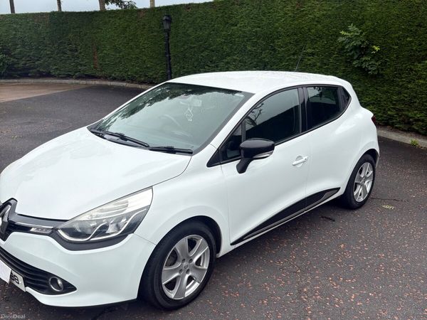 Renault Clio Hatchback, Diesel, 2016, White