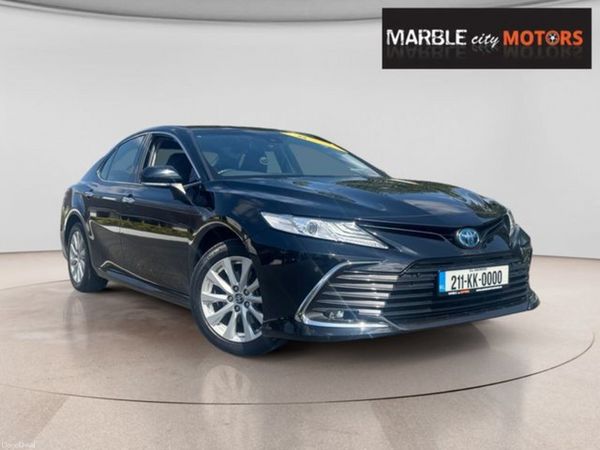 Toyota Camry Saloon, Petrol Hybrid, 2021, Black