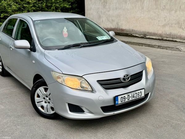 Toyota Corolla Saloon, Diesel, 2009, Silver