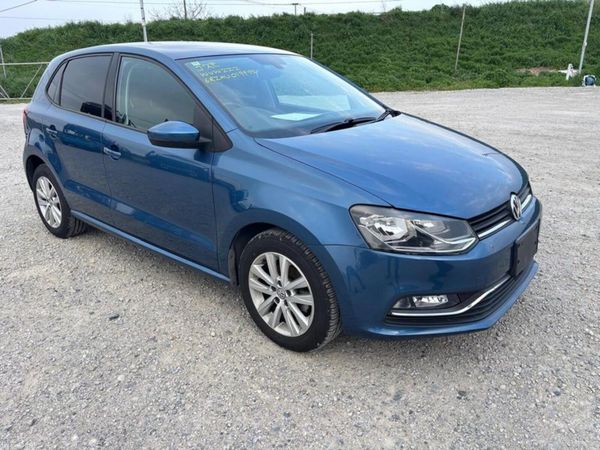 Volkswagen Polo Hatchback, Petrol, 2016, Blue