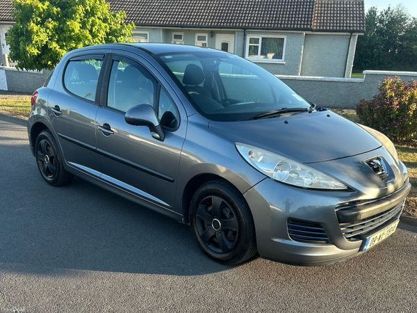 Peugeot 207 Hatchback, Diesel, 2009, Grey