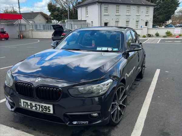 BMW 1-Series Hatchback, Diesel, 2017, Black