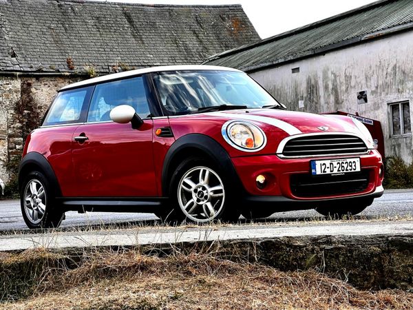 Mini One Hatchback, Diesel, 2012, Red