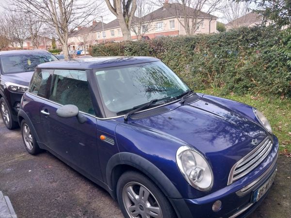 Mini One Hatchback, Petrol, 2005, Purple