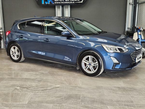 Ford Focus Hatchback, Petrol, 2019, Blue