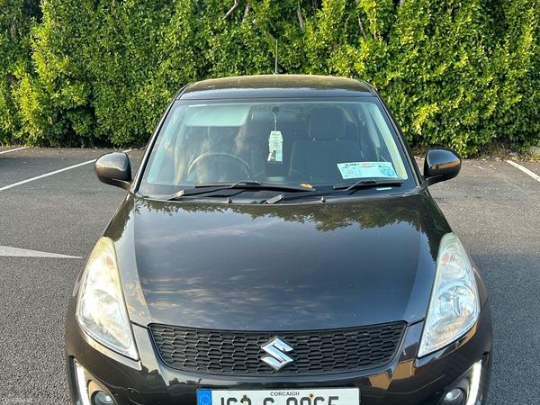Suzuki Swift Hatchback, Petrol, 2016, Black