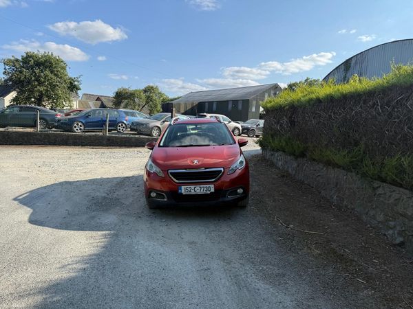 Peugeot 2008 SUV, Diesel, 2015, Red