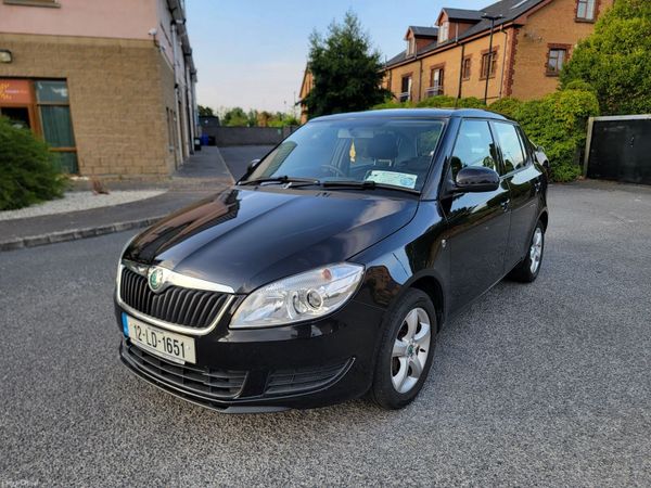 Skoda Fabia Hatchback, Petrol, 2012, Black