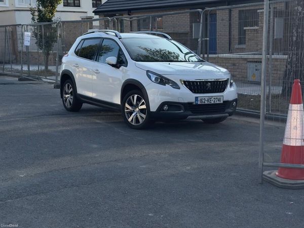 Peugeot 2008 SUV, Diesel, 2016, White