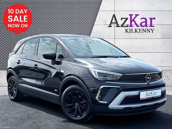 Opel Crossland X Hatchback, Petrol, 2022, Black