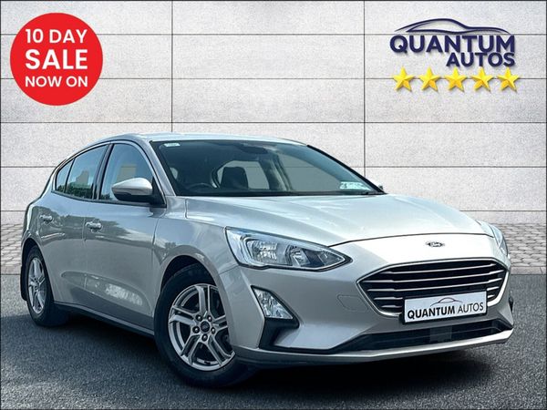 Ford Focus Hatchback, Petrol, 2019, Grey