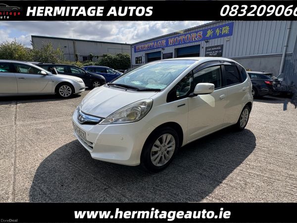 Honda Fit Hatchback, Petrol Hybrid, 2013, White