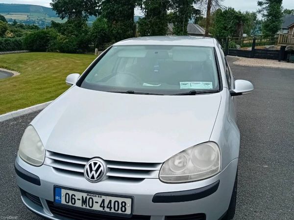 Volkswagen Golf Hatchback, Diesel, 2006, Silver