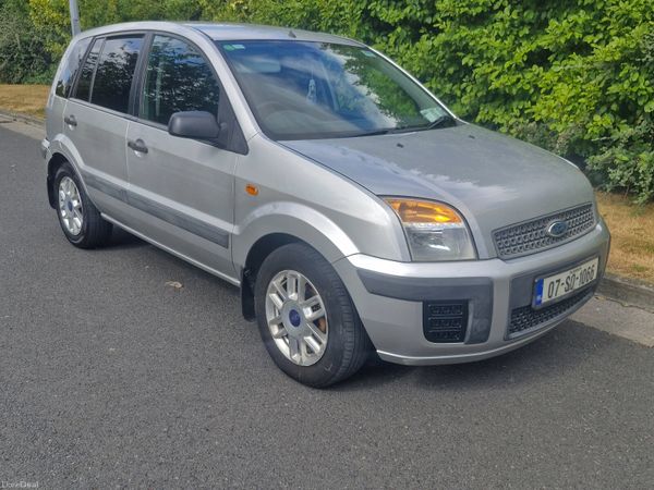 Ford Fusion Hatchback, Petrol, 2007, Silver