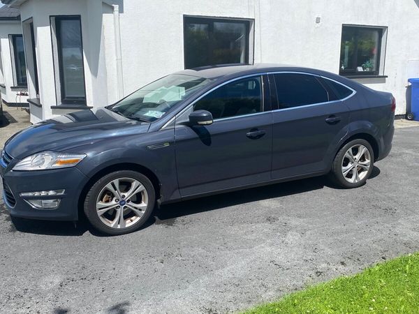 Ford Mondeo Hatchback, Diesel, 2013, Grey