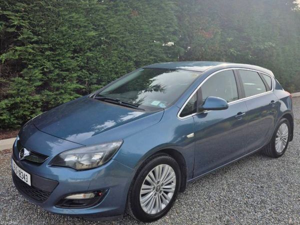 Opel Astra Hatchback, Diesel, 2015, Blue
