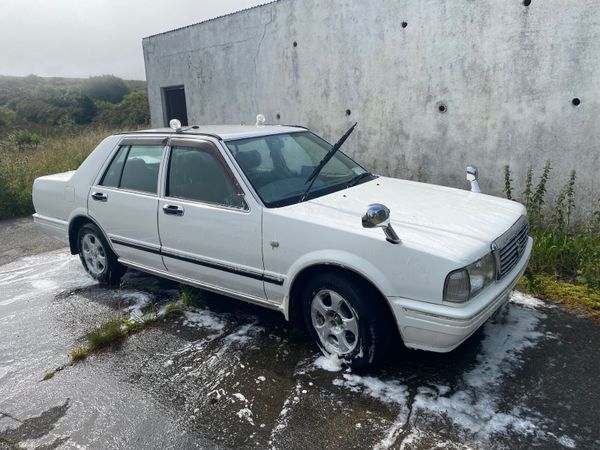 Nissan Cedric Saloon, Petrol, 2008, White