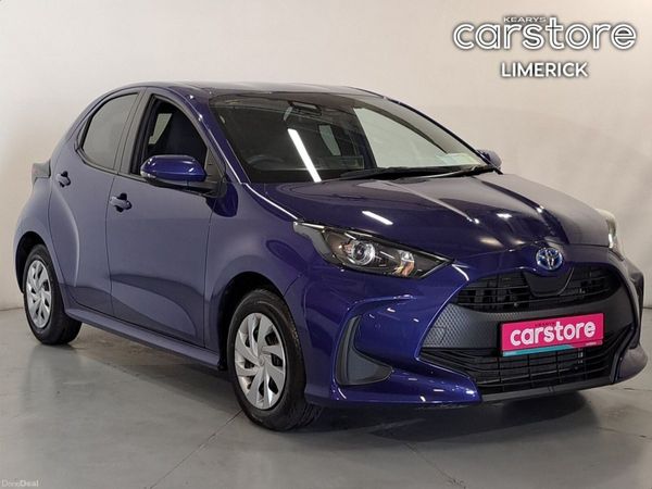 Toyota Yaris Hatchback, Petrol Hybrid, 2021, Blue